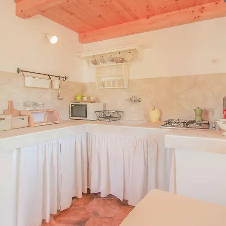Charmantes Studio-apartment Mit Mediterranem Garten, Grill, Liege, Wifi